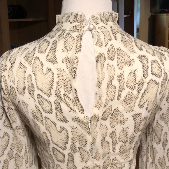 SHEIN Snake Print Ruffle Mock Neck Long Sleeve Mini Dress Beige Brown Small - Picture 4 of 6